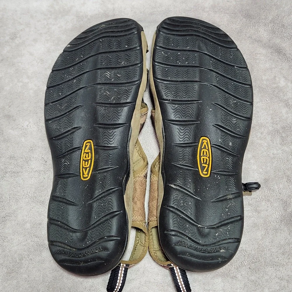 Keen Clearwater CNX Mens 11 Brown Camo Waterproof Hiking Sport Sandals 1010112
